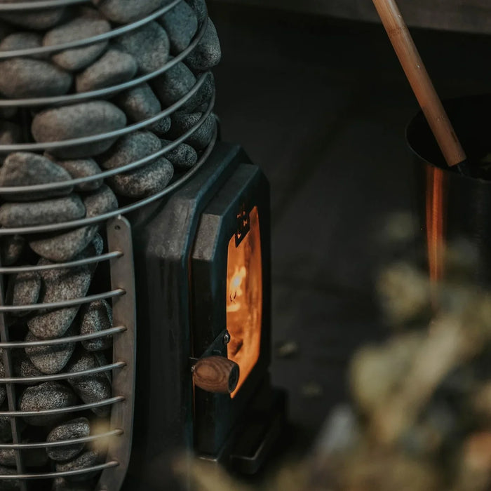 HUUM HIVE Series 13 Wood Burning Stove
